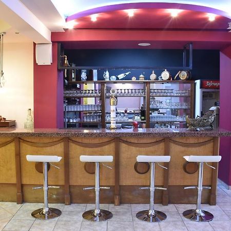 Hotel Erato Paralía Eksteriør bilde